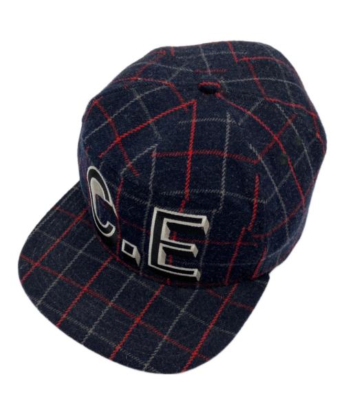 C.E（シーイー）C.E (シーイー) チェックロゴキャップ ネイビーの古着・服飾アイテム