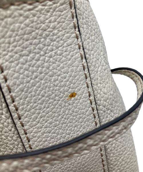 FURLA（フルラ）FURLA (フルラ) 2WAYショルダーバッグ ホワイトの古着・服飾アイテム
