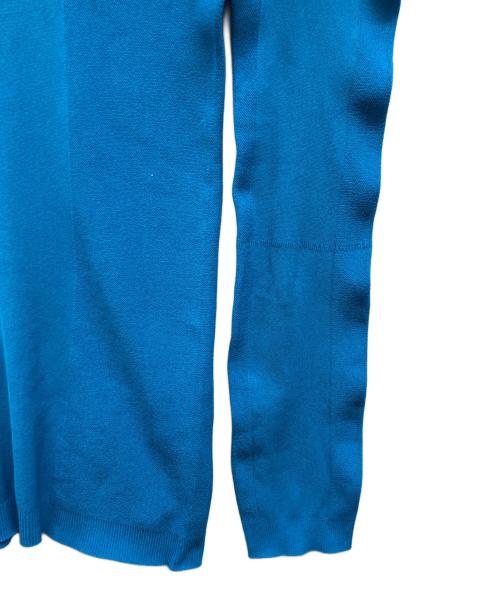 ISSEY MIYAKE me（イッセイ ミヤケ ミー）ISSEY MIYAKE me (イッセイ ミヤケ ミー) デザインカットソー ブルー サイズ:不明の古着・服飾アイテム