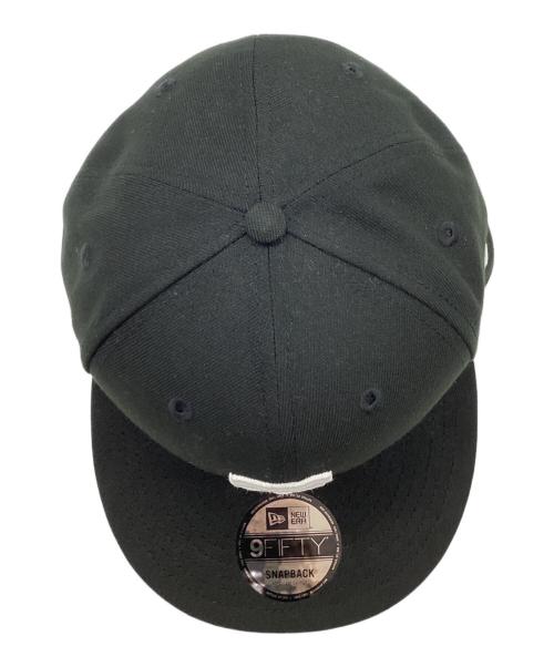 New Era（ニューエラ）New Era (ニューエラ) 9FIFTY DOWNTOWN (9フィフティ ダウンタウン) イニシャルロゴキャップ ブラック サイズ:MEDIUM/LARGE 未使用品の古着・服飾アイテム