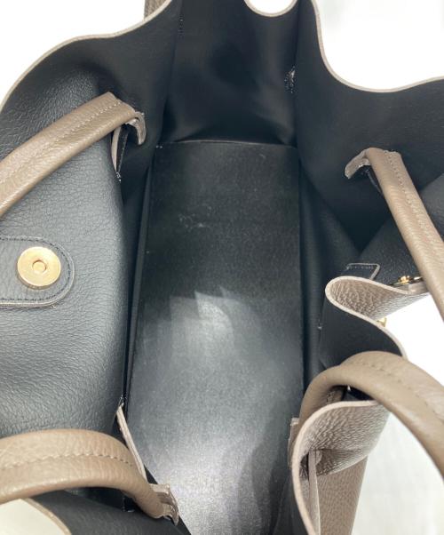 VIOLAd'ORO（ヴィオラドーロ）VIOLAd'ORO (ヴィオラドーロ) ハンドバッグ ブラウンの古着・服飾アイテム