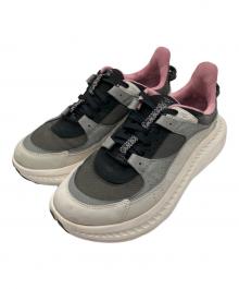 UGG（アグ）の古着「M CA805 V2 NUBUCK」｜グレー