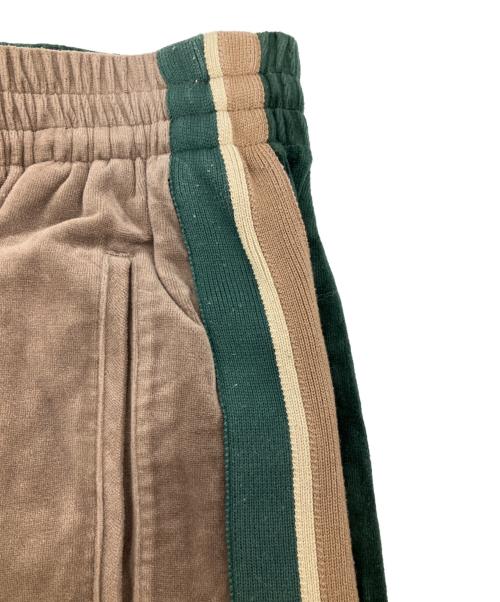 Yonetomi（ヨネトミ）Yonetomi (ヨネトミ) KNIT SIDELINE VELOR P/T ブラウン×グリーン サイズ:Mの古着・服飾アイテム