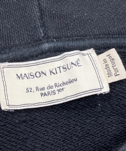 maison kitsune（メゾンキツネ）MAISON KITSUNE (メゾンキツネ) プルオーバーパーカー ブラック サイズ:XSの古着・服飾アイテム