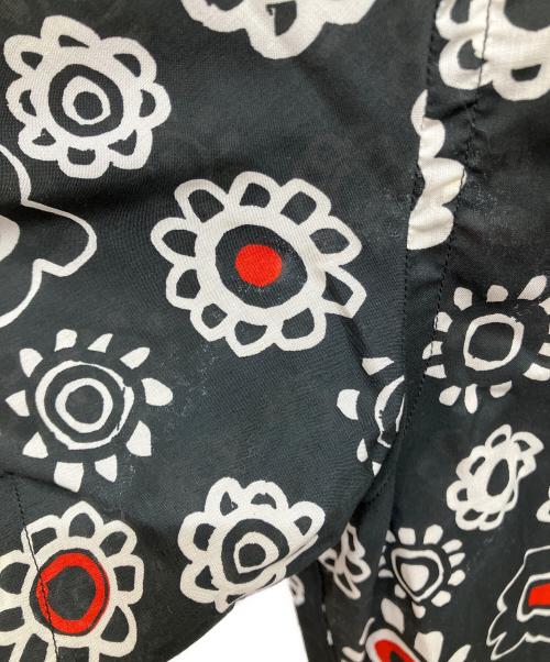 BLACK COMME des GARCONS（ブラックコムデギャルソン）BLACK COMME des GARCONS (ブラックコムデギャルソン) S/S花柄シャツ ブラック サイズ:Mの古着・服飾アイテム