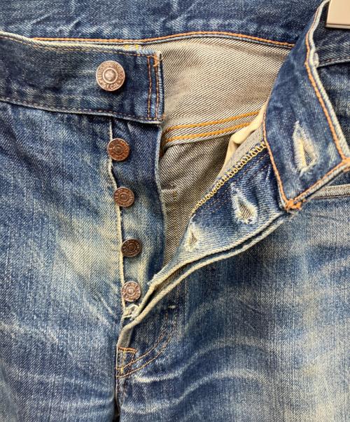 LEVI'S VINTAGE CLOTHING（リーバイス ビンテージ クロージング）LEVI'S VINTAGE CLOTHING (リーバイス ビンテージ クロージング) 復刻501XXデニムパンツ インディゴ サイズ:W31 L34の古着・服飾アイテム