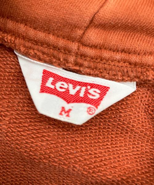 LEVI'S（リーバイス）LEVI'S (リーバイス) プルオーバーパーカー オレンジ サイズ:Mの古着・服飾アイテム