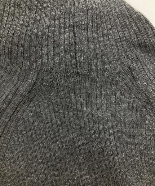 JUNYA WATANABE（ジュンヤワタナベ）JUNYA WATANABE (ジュンヤワタナベ) タートルネックニット グレー サイズ:Mの古着・服飾アイテム