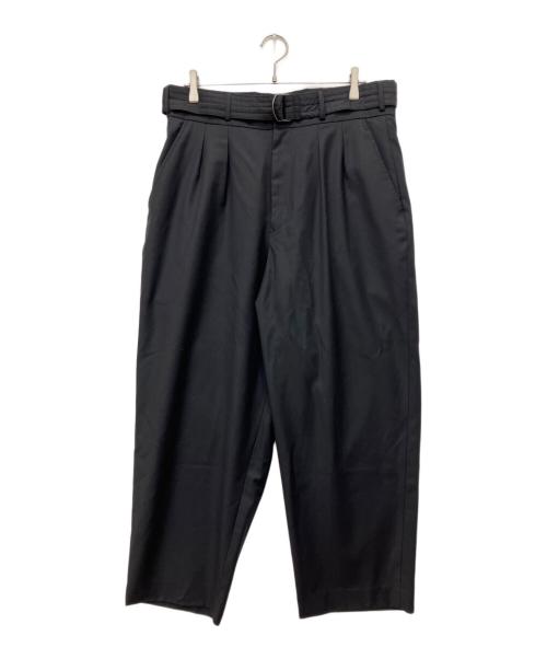 s'yte（サイト）S'YTE (サイト) 2-TUCK TAPERED BELT PANTS ブラック サイズ:3の古着・服飾アイテム