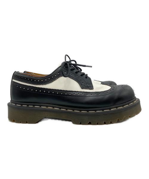 Dr.Martens（ドクターマーチン）Dr.Martens (ドクターマーチン) ウィングチップシューズ ブラック×ホワイト サイズ:US8の古着・服飾アイテム