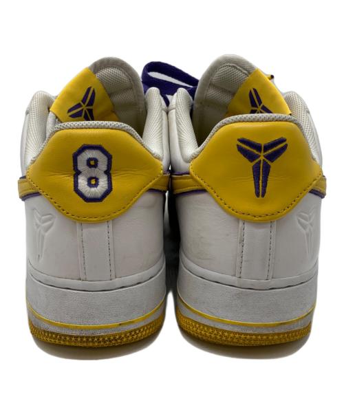 NIKE（ナイキ）NIKE (ナイキ) Kobe Bryant × Nike Air Force 1 Low Retro QS ホワイト サイズ:27.5cmの古着・服飾アイテム