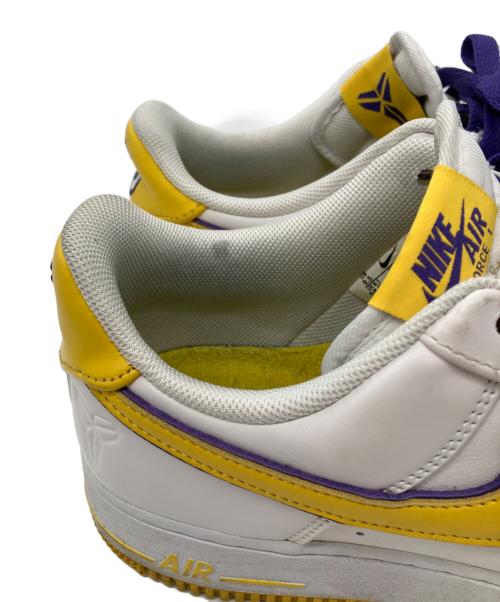NIKE（ナイキ）NIKE (ナイキ) Kobe Bryant × Nike Air Force 1 Low Retro QS ホワイト サイズ:27.5cmの古着・服飾アイテム