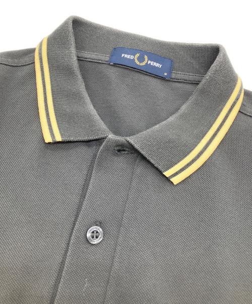 FRED PERRY（フレッドペリー）FRED PERRY (フレッドペリー) ポロシャツ グレー サイズ:Mの古着・服飾アイテム