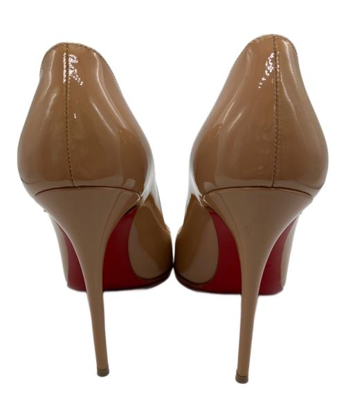 Christian Louboutin（クリスチャン・ルブタン）Christian Louboutin (クリスチャン・ルブタン) ヒールパンプス ベージュ サイズ:37の古着・服飾アイテム