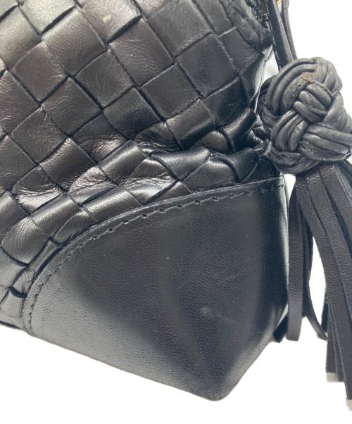 BOTTEGA VENETA（ボッテガベネタ）BOTTEGA VENETA (ボッテガベネタ) イントレチャート　タッセル付き2way　バッグ ブラックの古着・服飾アイテム