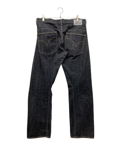 LEVI'S ENGINEERED（リーバイスエンジニアード）LEVI'S ENGINEERED (リーバイスエンジニアード) 立体裁断デニムパンツ ブラック サイズ:34の古着・服飾アイテム