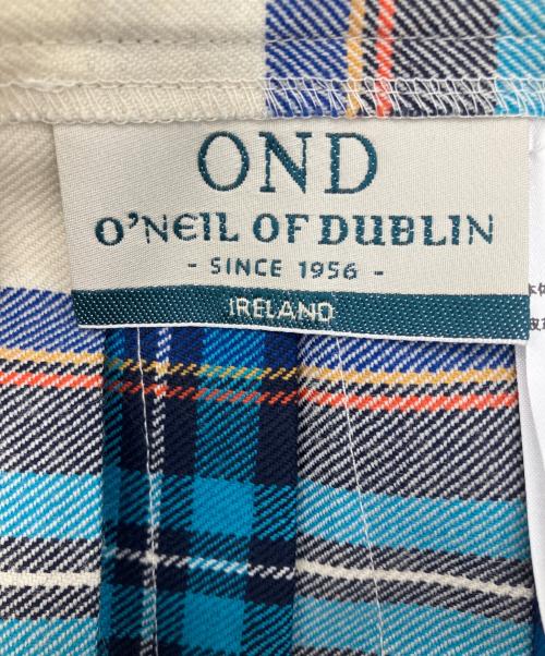O'NEIL OF DUBLIN（オニールオブダブリン）O'NEIL OF DUBLIN (オニールオブダブリン) アイルランド製 CLASSIC REGLAR キルトスカート ベージュ×ブルー サイズ:US8の古着・服飾アイテム