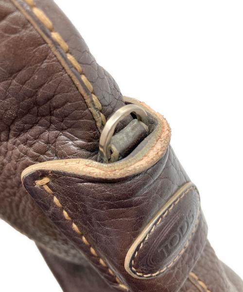 TOD'S（トッズ）TOD'S (トッズ) レザーショルダーバッグ ブラウンの古着・服飾アイテム