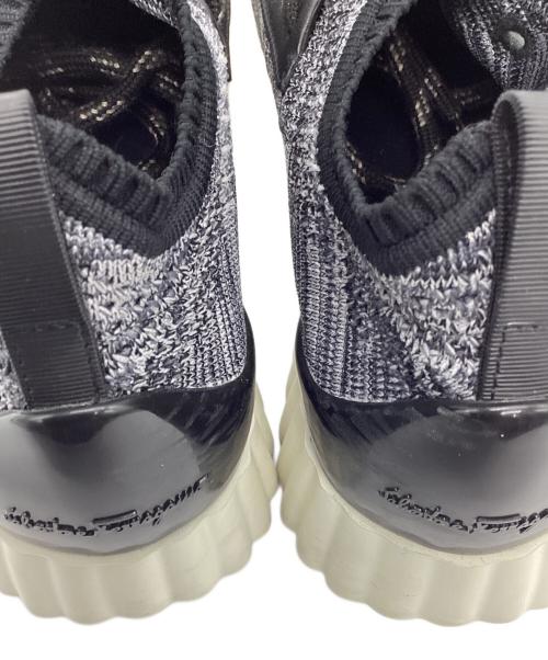 Salvatore Ferragamo（サルヴァトーレ フェラガモ）Salvatore Ferragamo (サルヴァトーレ フェラガモ) niky knit & leather sneaker グレー サイズ:5の古着・服飾アイテム