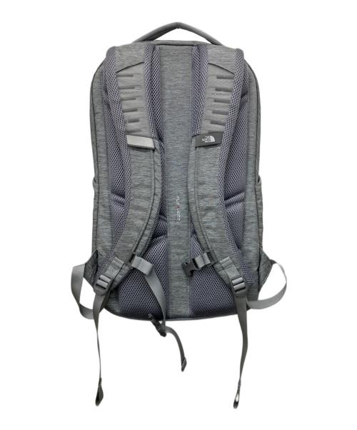 THE NORTH FACE（ザ ノース フェイス）THE NORTH FACE (ザ ノース フェイス) PIVOTER　バックパック グレーの古着・服飾アイテム