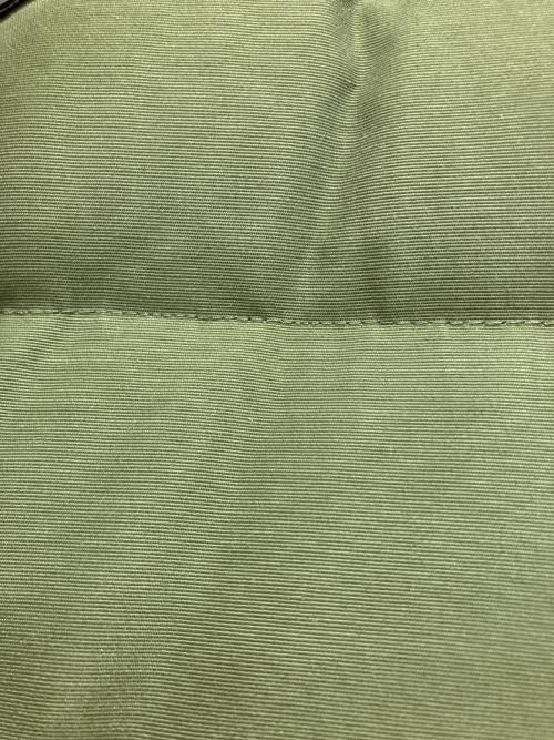 CarHartt（カーハート）CarHartt (カーハート) ダウンジャケット グリーン サイズ:Lの古着・服飾アイテム