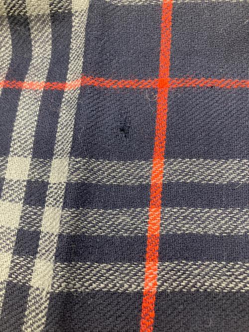 Burberry's（バーバリーズ）Burberry's (バーバリーズ) ノヴァチェックバージンウールマフラー ネイビーの古着・服飾アイテム