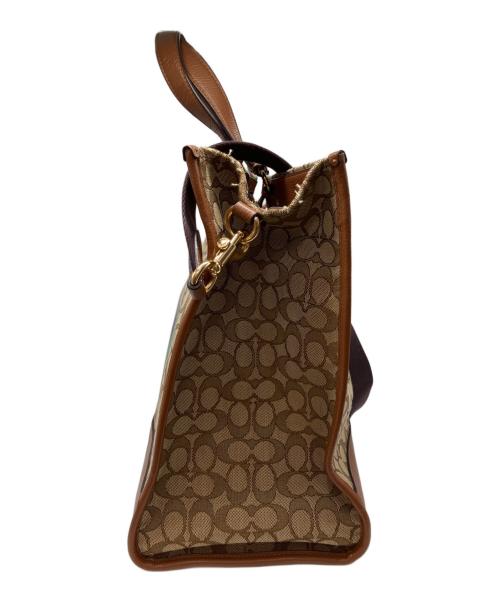 COACH（コーチ）COACH (コーチ) デンプシートート40シグネチャージャカード ブラウンの古着・服飾アイテム