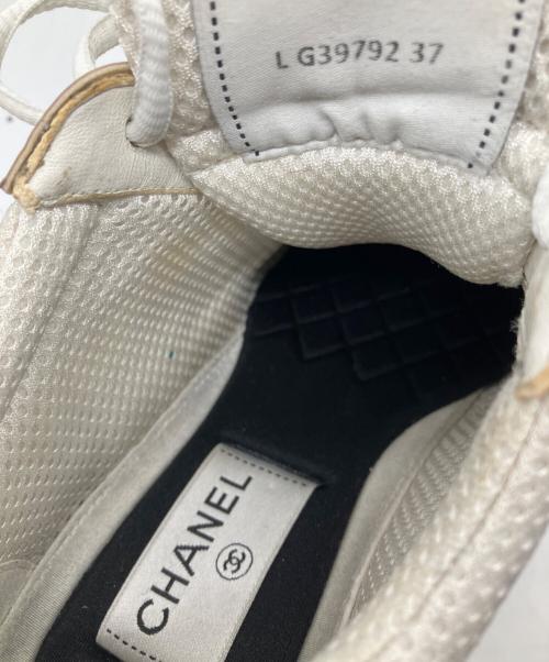 CHANEL（シャネル）CHANEL (シャネル) ココマーク メッシュ×レザー スニーカー ホワイト サイズ:37の古着・服飾アイテム