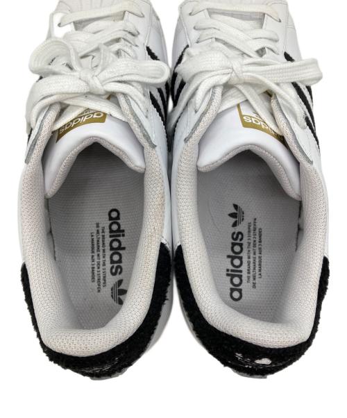 adidas（アディダス）adidas (アディダス) スニーカー ホワイト サイズ:26.5cmの古着・服飾アイテム