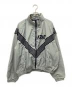 US ARMYユーエスアーミー）の古着「IPFU JAKET」｜カーキ