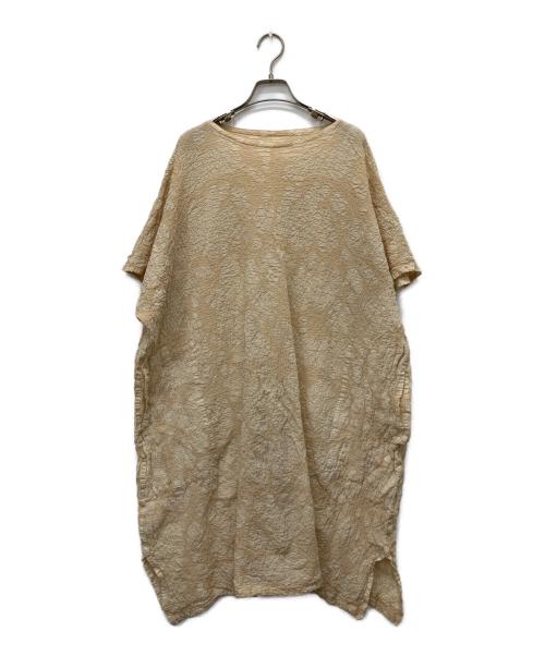 me ISSEY MIYAKE（ミーイッセイ ミヤケ）me ISSEY MIYAKE (ミーイッセイ ミヤケ) 総柄ノースリーブワンピース ベージュ サイズ:表記なしの古着・服飾アイテム