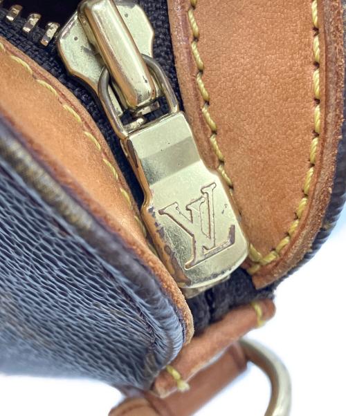 LOUIS VUITTON（ルイ ヴィトン）LOUIS VUITTON (ルイ ヴィトン) ショルダーポーチ ブラウンの古着・服飾アイテム