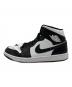 NIKE (ナイキ) エアジョーダン1 ミッド ホワイト×ブラック サイズ:28.5cm：7000円