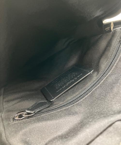 COACH（コーチ）COACH (コーチ) グラハム パック シグネチャー キャンバス ブラックの古着・服飾アイテム