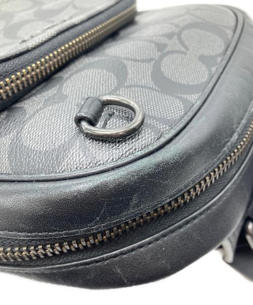 COACH（コーチ）COACH (コーチ) グラハム パック シグネチャー キャンバス ブラックの古着・服飾アイテム