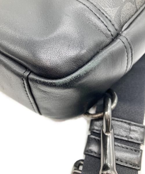 COACH（コーチ）COACH (コーチ) グラハム パック シグネチャー キャンバス ブラックの古着・服飾アイテム