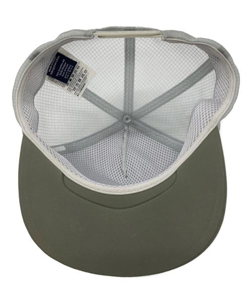 ARC'TERYX（アークテリクス）ARC'TERYX (アークテリクス) LOGO TRUCKER FLAT CAP グレー サイズ:Freeの古着・服飾アイテム