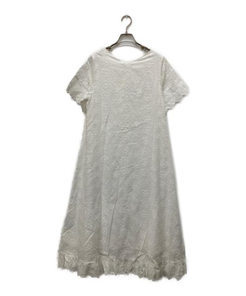 DISNEY（ディズニー）DISNEY (ディズニー) Areeam (アリーム) ミッキー / コットンレースワンピース ホワイト サイズ:Freeの古着・服飾アイテム
