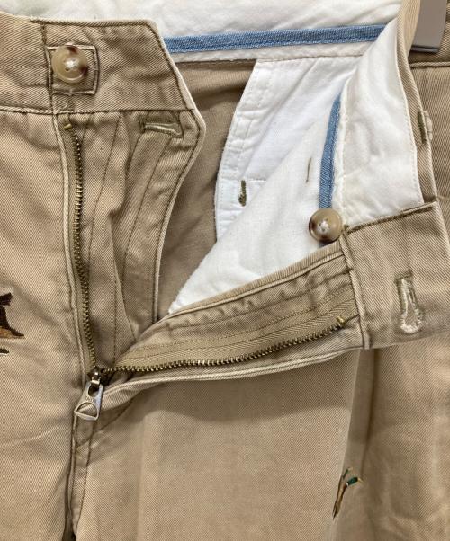 POLO RALPH LAUREN（ポロ・ラルフローレン）POLO RALPH LAUREN (ポロ・ラルフローレン) カモ刺繍チノパン ベージュ サイズ:34/32の古着・服飾アイテム