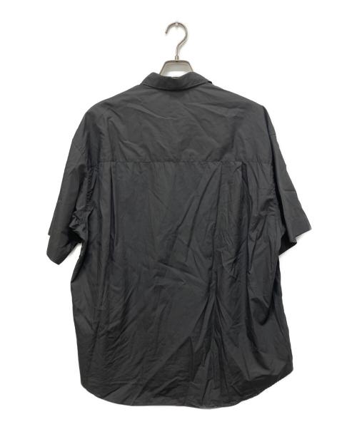 Graphpaper（グラフペーパー）Graphpaper (グラフペーパー) Broad S S Oversized Regular Collar Shirt グレー サイズ:1 未使用品の古着・服飾アイテム