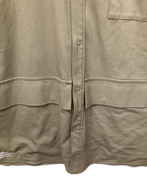 FreshService（フレッシュサービス）FreshService (フレッシュサービス) FIREPROOF CARGO POCKET REGULAR COLLAR SHIRT オリーブ サイズ:Freeの古着・服飾アイテム