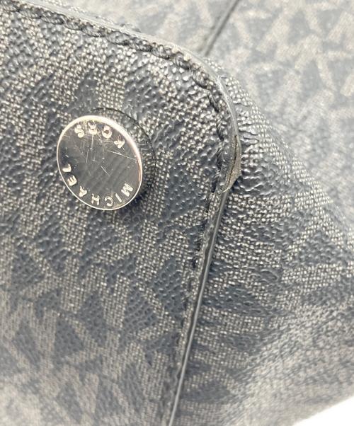MICHAEL KORS（マイケルコース）MICHAEL KORS (マイケルコース) シぐネイチャートートバッグ ブラックの古着・服飾アイテム