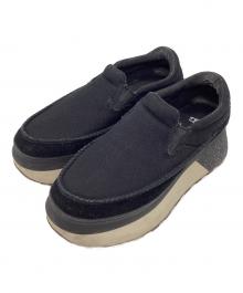 UGG（アグ）の古着「Marin Slip On」｜ブラック
