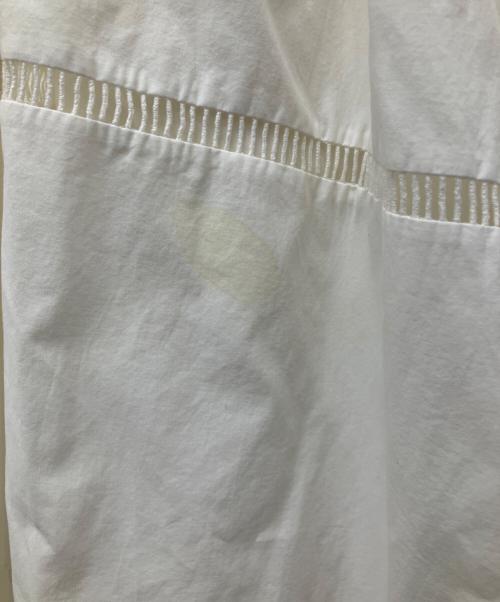 BRUNELLO CUCINELLI（ブルネロクチネリ）BRUNELLO CUCINELLI (ブルネロクチネリ) はしごレーススカート ホワイト サイズ:42の古着・服飾アイテム
