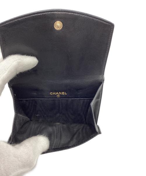 CHANEL（シャネル）CHANEL (シャネル) ココマーク キャビアスキン 二つ折り財布 ブラックの古着・服飾アイテム