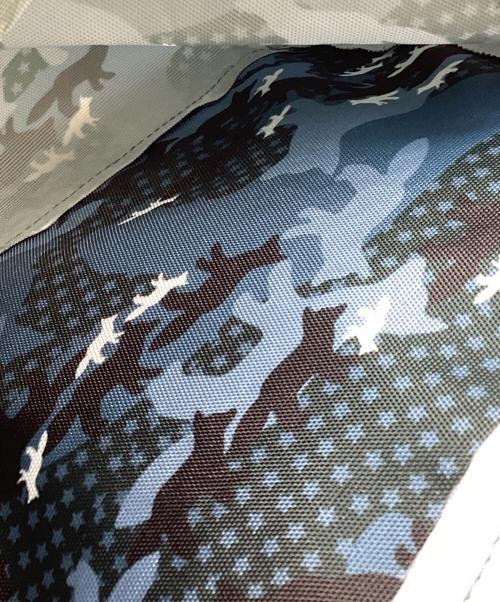 EASTPAK（イーストパック）EASTPAK (イーストパック) MAISON KITUNE (メゾンキツネ) Camo Fox backpack ブルーの古着・服飾アイテム