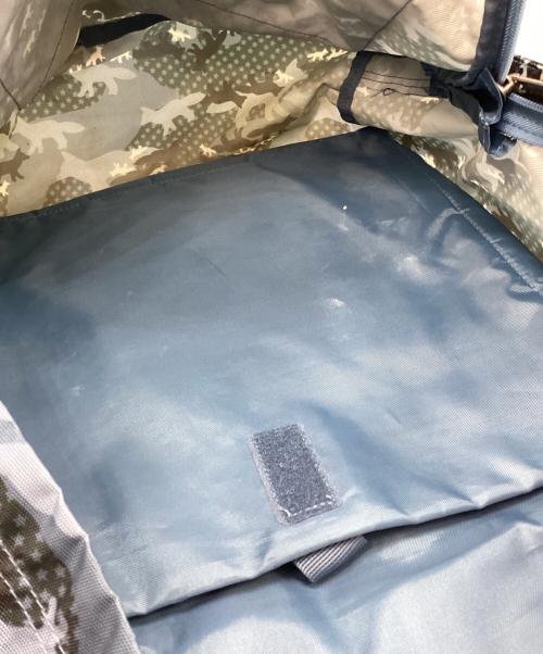 EASTPAK（イーストパック）EASTPAK (イーストパック) MAISON KITUNE (メゾンキツネ) Camo Fox backpack ブルーの古着・服飾アイテム