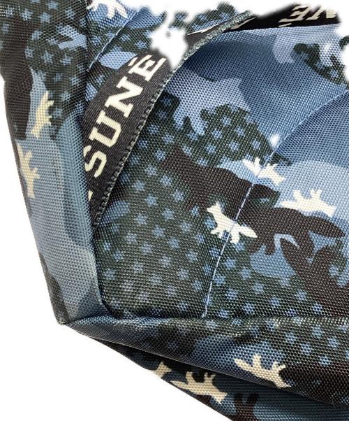 EASTPAK（イーストパック）EASTPAK (イーストパック) MAISON KITUNE (メゾンキツネ) Camo Fox backpack ブルーの古着・服飾アイテム