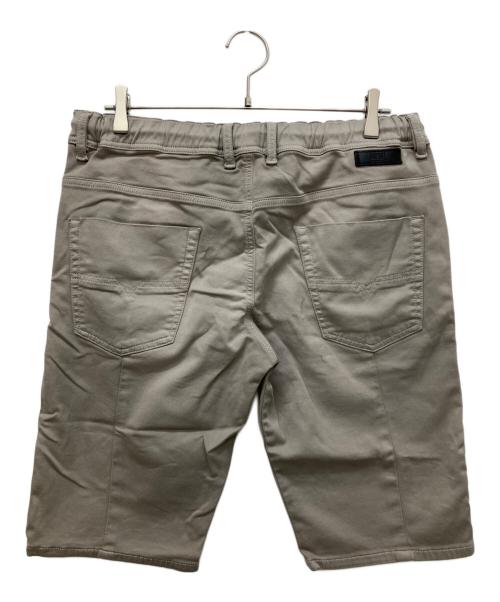 DIESEL（ディーゼル）DIESEL (ディーゼル) ハーフパンツ ベージュ サイズ:W32の古着・服飾アイテム
