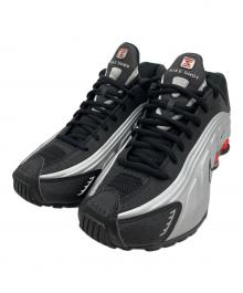 NIKE（ナイキ）の古着「SHOX R4 METALLIC SILVER/METALLIC SILVER-BLACK」｜ブラック×シルバー